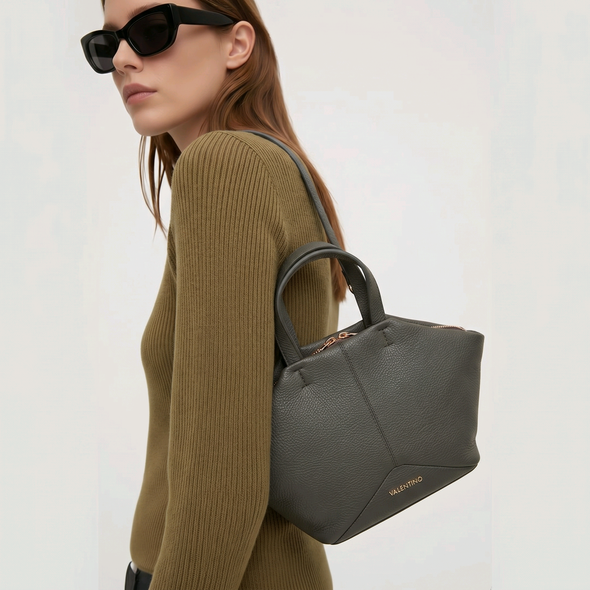 Sac Trapèze de la marque Mario VALENTINO