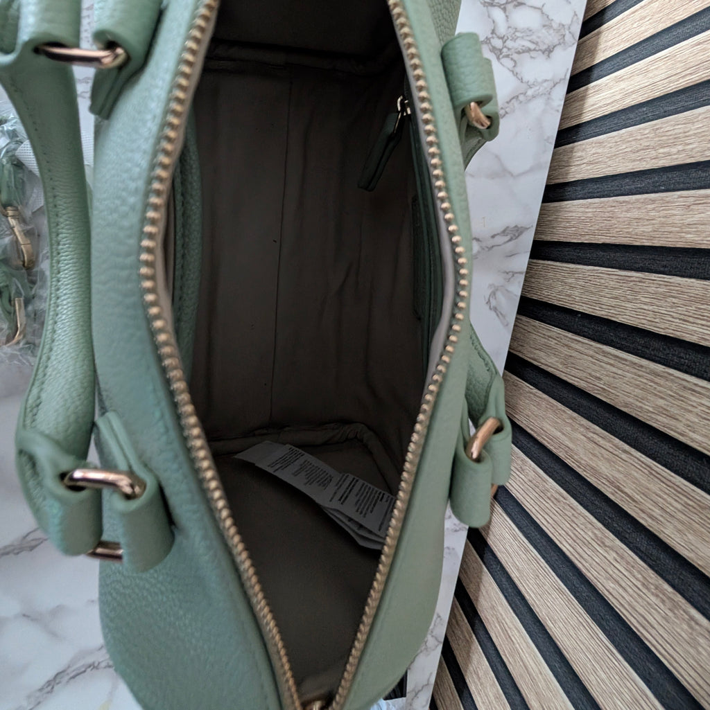 Sac à main polochon de la marque Mario VALENTINO